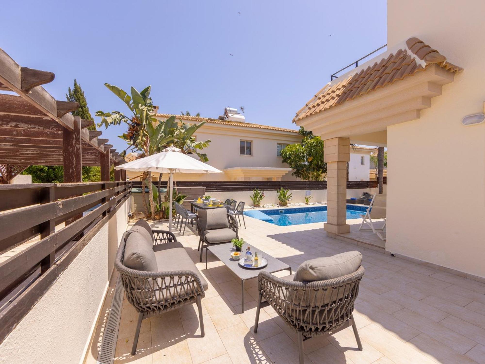 Villa Malama Paralímni Kültér fotó